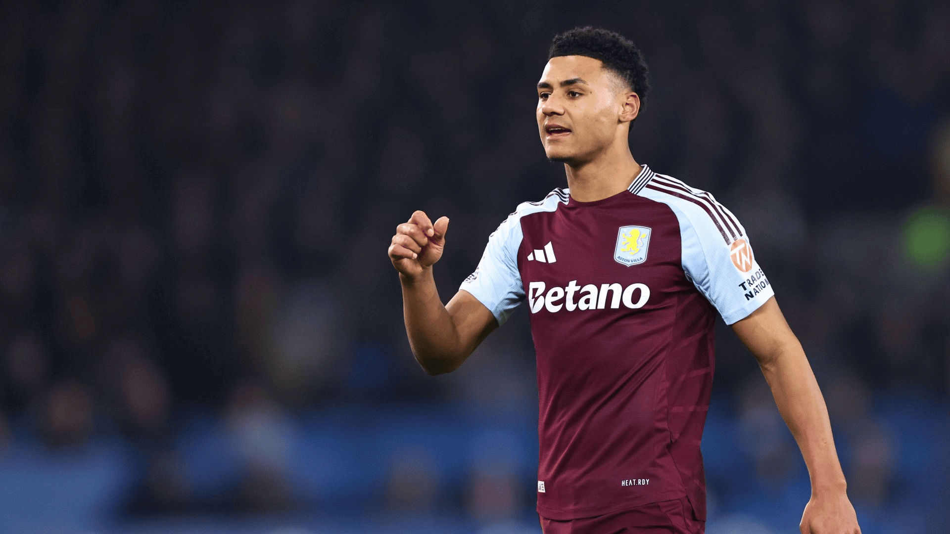 发飙是双线大赢家！王刚情商引热议 塞帅坐实讨薪！前大连双星都成冠军了（双线登顶成最大赢家！王刚高情商出圈，塞帅讨薪坐实，昔日大连双星齐捧杯）