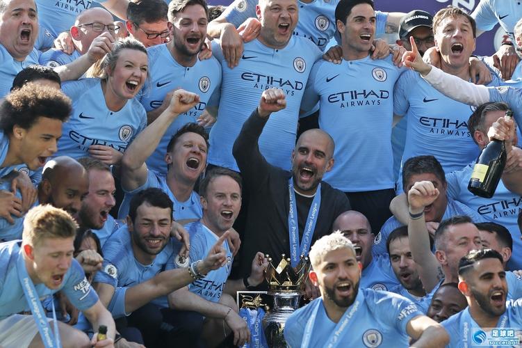 女子篮球联盟赛季焦点球员表现（女子篮球联盟本季焦点球员表现盘点）