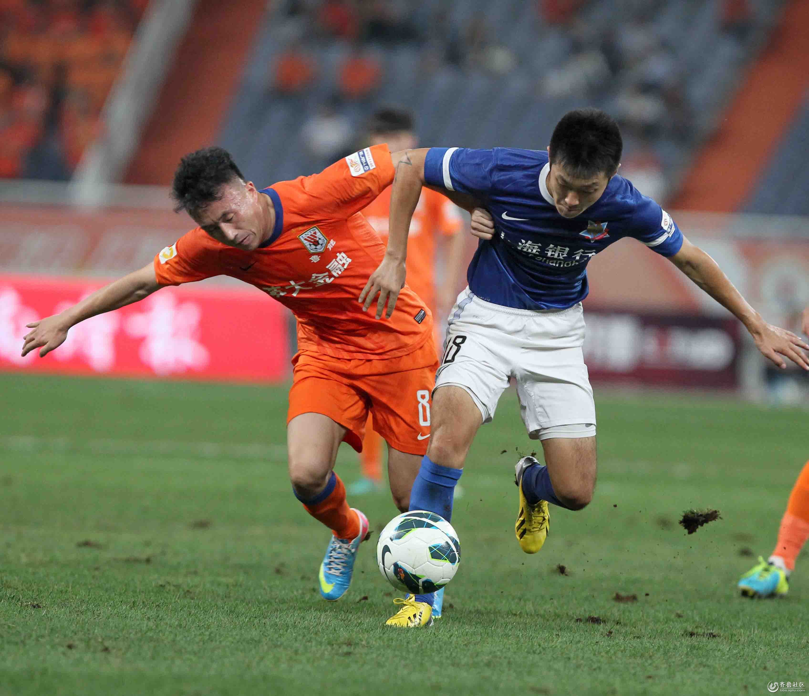 记者：张琳芃大概率还要再坚守一年，发挥老队员传帮带（记者：张琳芃大概率再战一年，担起老将传帮带职责）